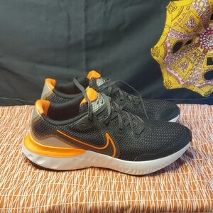 Nike Black and Orange Running Sneakers